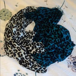 Cashmere blend scarf